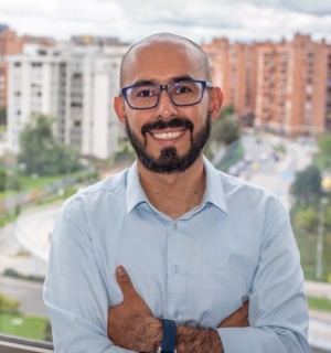 imagen del docente alberto maurer