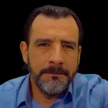 imagen del docente gustavo ortega
